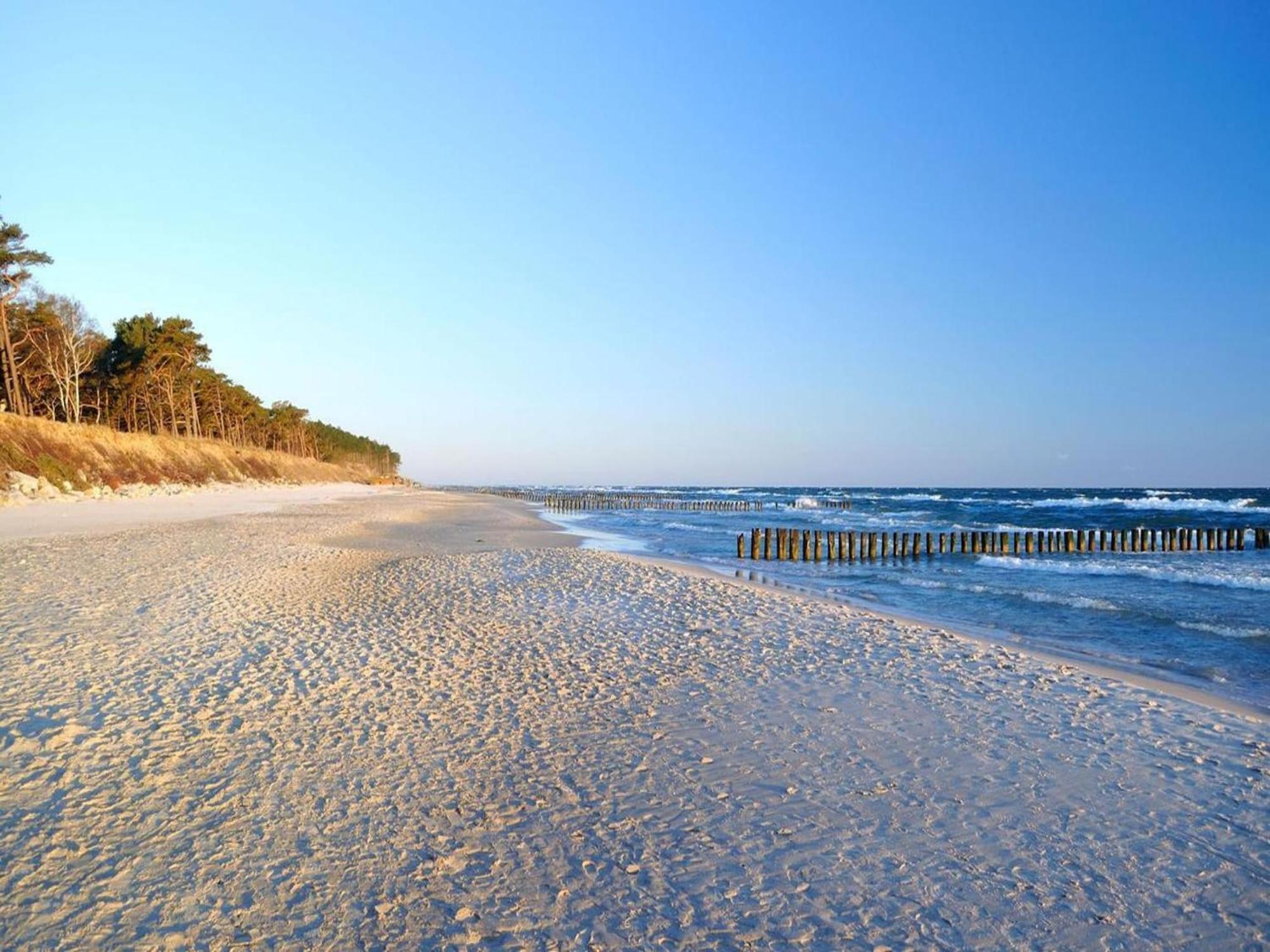 Spacious Holiday Homes Near The Beach In 포비에로보 외부 사진