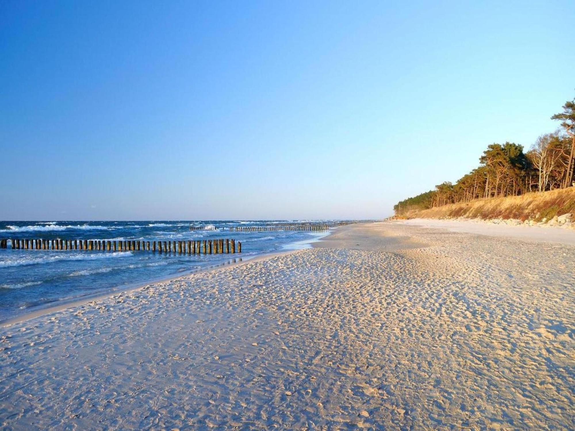 Spacious Holiday Homes Near The Beach In 포비에로보 외부 사진